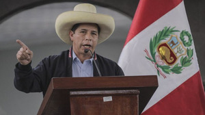 Новый президент Перу собирается жить на зарплату учителя